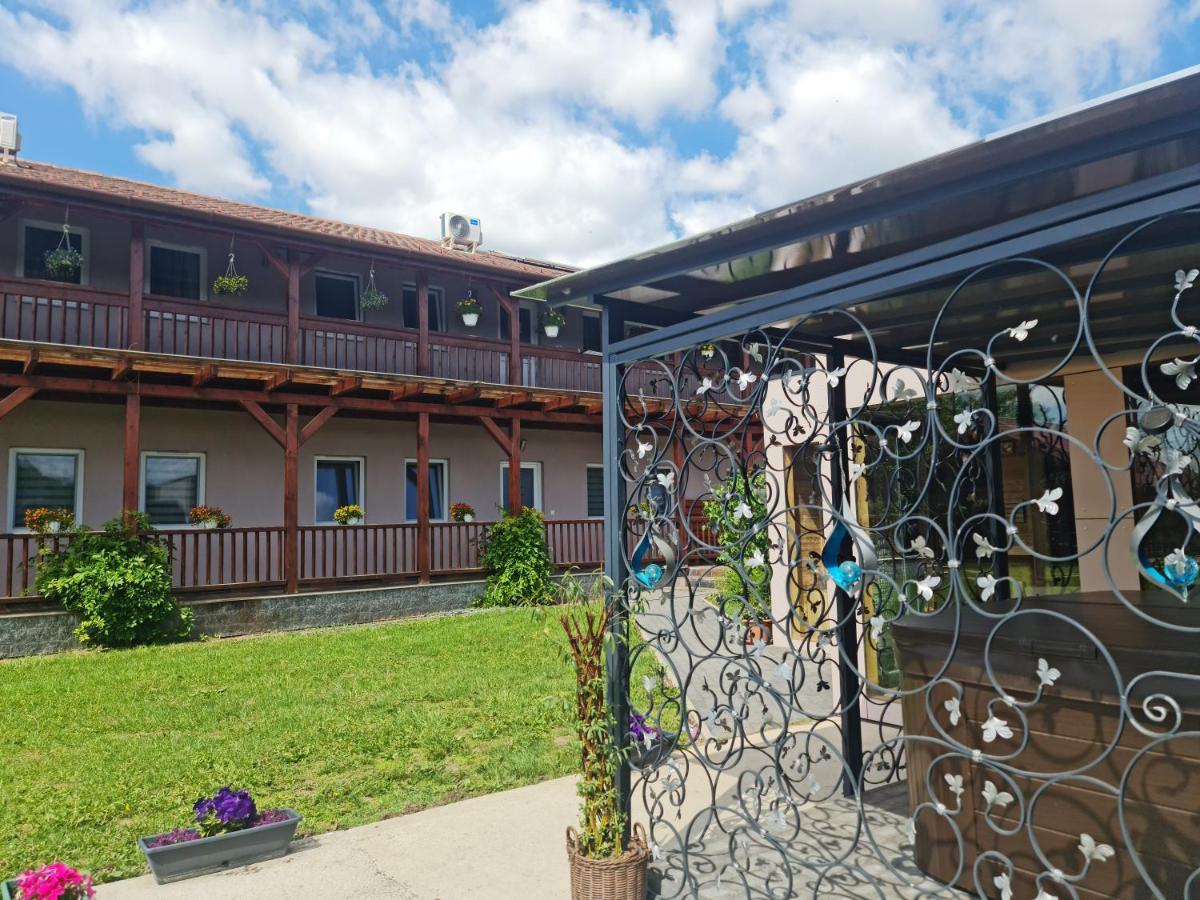 Sweet Life Wellness Apartments Egerszalók Dış mekan fotoğraf