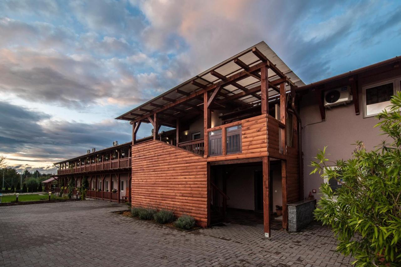 Sweet Life Wellness Apartments Egerszalók Dış mekan fotoğraf